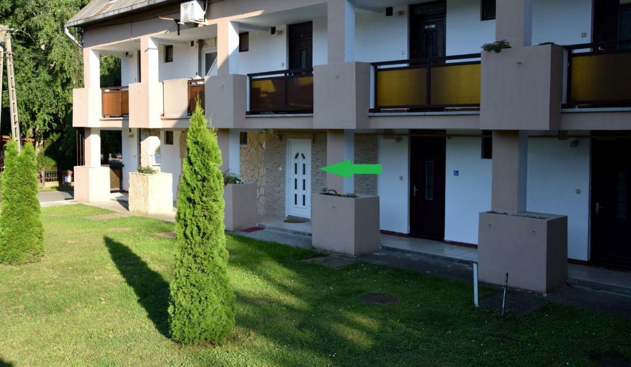 Judit Apartman Dombovar-Gunaras Luaran gambar